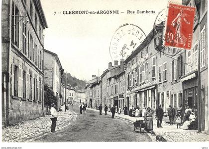 Carte POSTALE Ancienne  de CLERMONT en ARGONNE  - Rue Gambetta