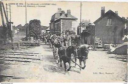 CPA Les Allemands à Clermont - Entrée des Allemands à Clermont guerre de 1914