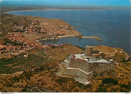 66 - Collioure - Le Fort Saint-Elme  Collioure  au fond  Argeles-sur-Mer - Vue aérienne - CPM - Voir Scans Recto-Verso