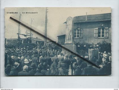 CPA - Combles - Le Monument