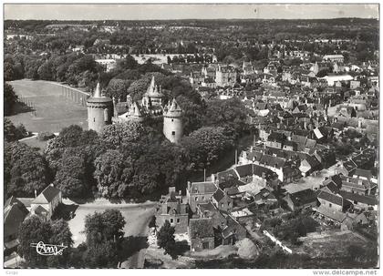 CPSM Combourg Vue aérienne Générale et le Château