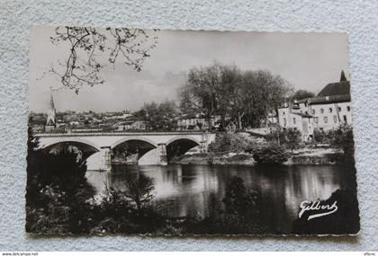 Cpsm, Confolens, vue sur la Vienne et le Grand pont, Charente 16