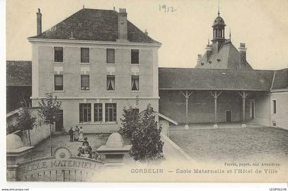 CORBELIN Ecole Maternelle