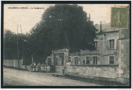 COULANGES LA VINEUSE - La Gendarmerie