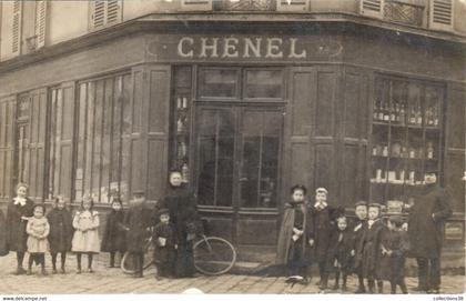 Courbevoie - Magasin Chénel - carte photo