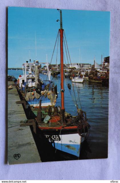 Cpm 1980, Courseulles sur mer, le port, Calvados 14