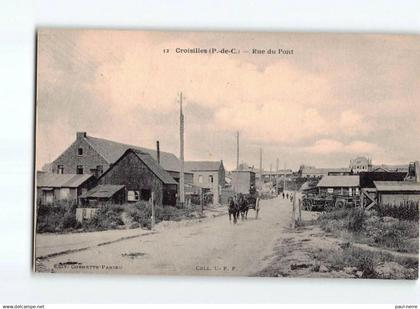 CROISILLES : Rue du Pont - très bon état