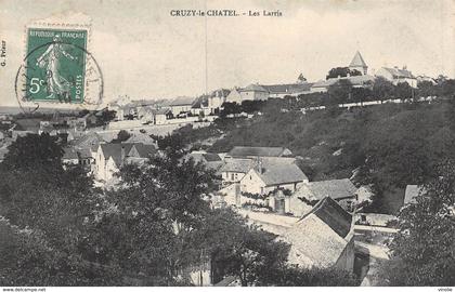 20-087 : CRUZY LE CHATEL. LES LARRIS.