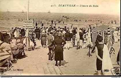 14 - Deauville - L'heure du bain