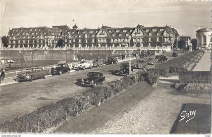 CPSM Deauville Haute Normandie et les Tennis