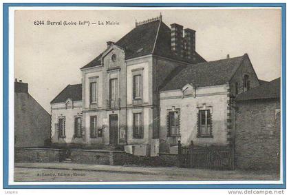 44 - DERVAL -- La Mairie