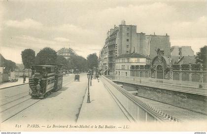 PARIS 14 arrondissement  boulevard Saint michel BAL BULLIER (tramway )