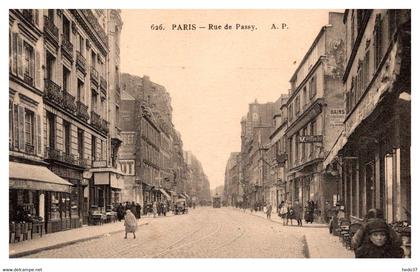 Paris - Rue de Passy