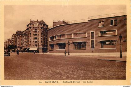 PARIS 20 ARRONDISSEMENT  boulevard Davout  les écoles