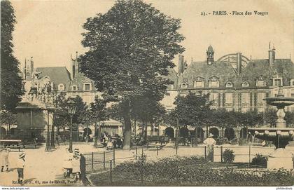 PARIS ARRONDISSEMENT 03   place des vosges