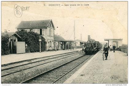 CPA 95 DOMONT LES QUAIS DE LA GARE