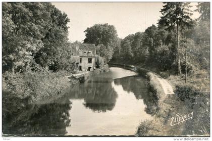 DORDIVES(LOIRET) MOULIN