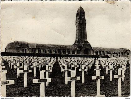 CPA Douaumont - Cimetiere National de Douaumont (1036664)