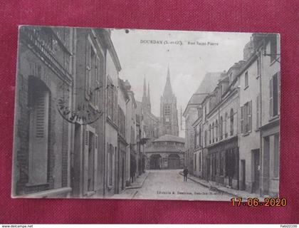 CPA - Dourdan - Rue Saint-Pierre