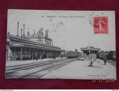 CPA - Dreux - La Gare, vue intérieure