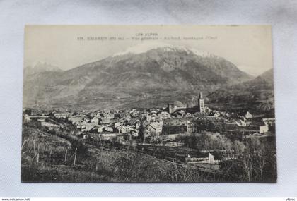 Embrun, vue générale, au fond montagne d'Orel, Hautes Alpes 05