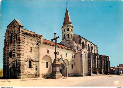 63 - Ennezat - L'Eglise - CPM - Voir Scans Recto-Verso