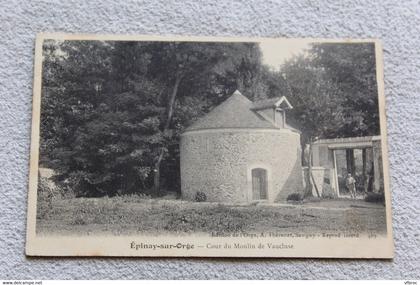 Epinay sur Orge, cour du moulin de Vaucluse, Essonne 91