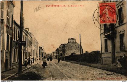 CPA Equeurdreville - La Rue de la Pais (589324)