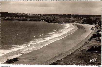 CPA ERQUY - Plage de Caroul et vue generale d'Erquy (103736)