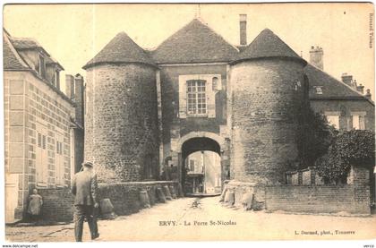 Carte Postale Ancienne de ERVY LE CHATEL-La porte Saint Nicolas