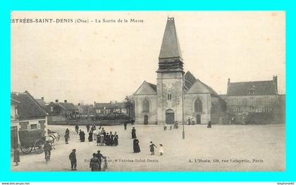 a855 / 233 60 - ESTREES SAINT DENIS Sortie de la Messe