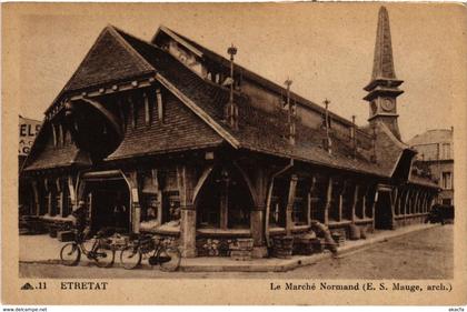 CPA ETRETAT Le Marché Normand (992984)