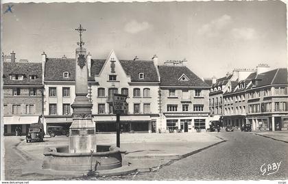 CPSM Falaise Place Belle-Croix