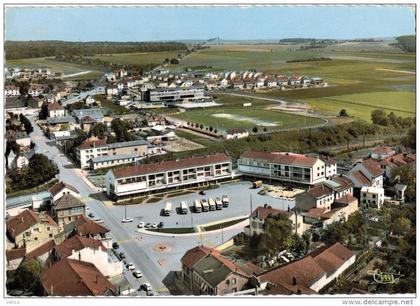 Carte Postale Ancienne de FAULQUEMONT-Le Centre-Vue aérienne