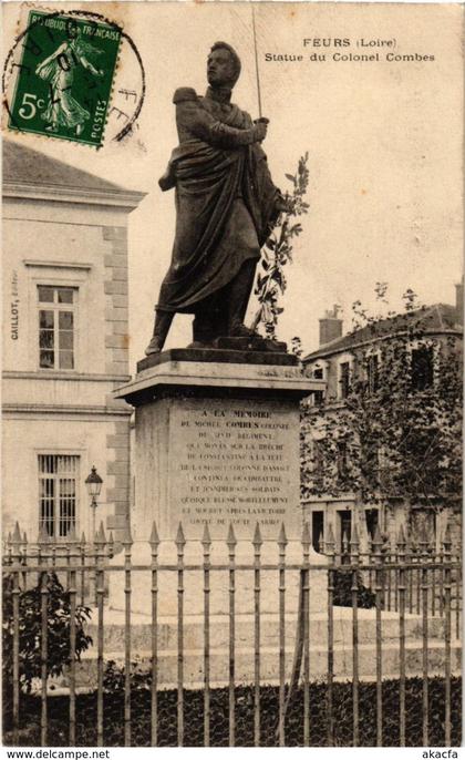 CPA Feurs- Statue du Colonel Combes FRANCE (907093)