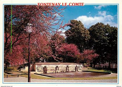 85 - Fontenay le Comte - Place Viete - Fontaines - Flamme Postale de Fontenay le Comte - CPM - Voir Scans Recto-Verso