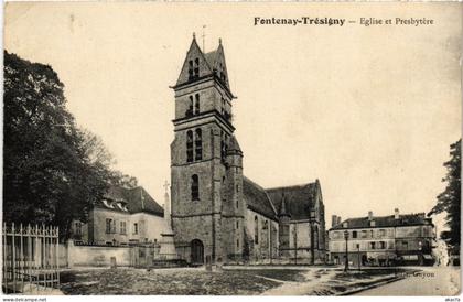 CPA FONTENAY-TRESIGNY Eglise et Presbytere (1299947)