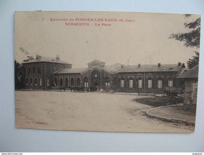 CPA  Environs de Forges-Les-Eaux   Serqueux         La Gare