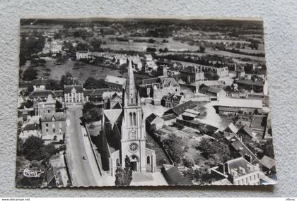 Cpm 1966, Forges les eaux, vue aérienne, l'église, Seine maritime 76