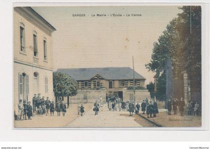 GARGES LES GONESSES - La mairie - l'école - La ferme (Toilée) - très bon état