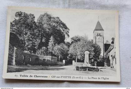 Gif sur Yvette, la place de l'église, Essonne 91