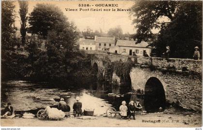 CPA GOUAREC - Vieux Pont fleuri sur le Blavet (994423)