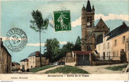 CPA GOUSSAINVILLE - Sortie de la messe (519548)