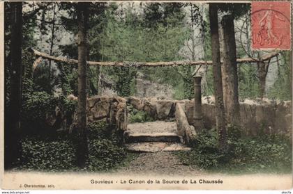 CPA GOUVIEUX - Le Canpn de la Source de La Chaussée (130795)