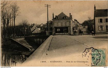 CPA GUERIGNY - Rue de la Chaussade (518046)