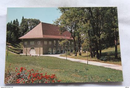 Cpm, Hauteville Lompnes, la salle des fêtes, Ain 01