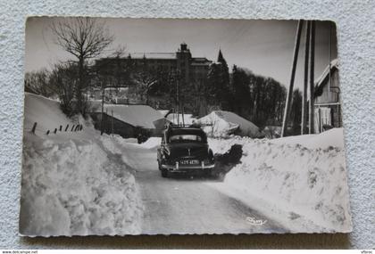 Cpm, Hauteville Lompnes, le château d'Angeville sous la neige, Ain 01