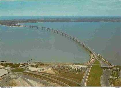 17 - Ile de Ré - Le Pont de l'ile de Ré - Vue aérienne - CPM - Voir Scans Recto-Verso