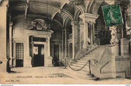 CPA IVRY-sur-SEINE - Interieur de l'hotel de ville (146917)