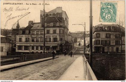 CPA JOINVILLE-le-PONT Sur le Pont (869481)